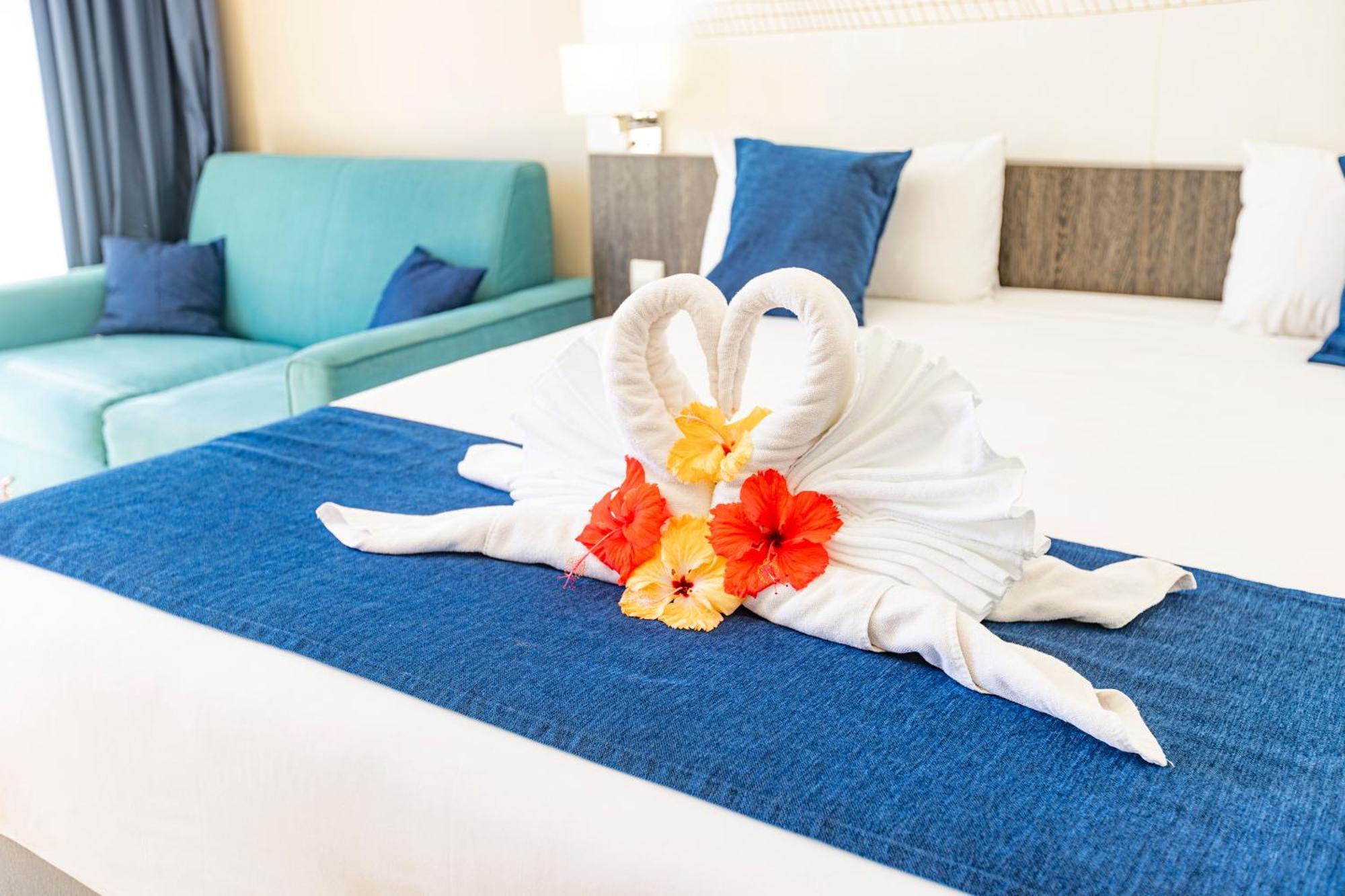 Hotel Beaurivage Нумеа Екстериор снимка