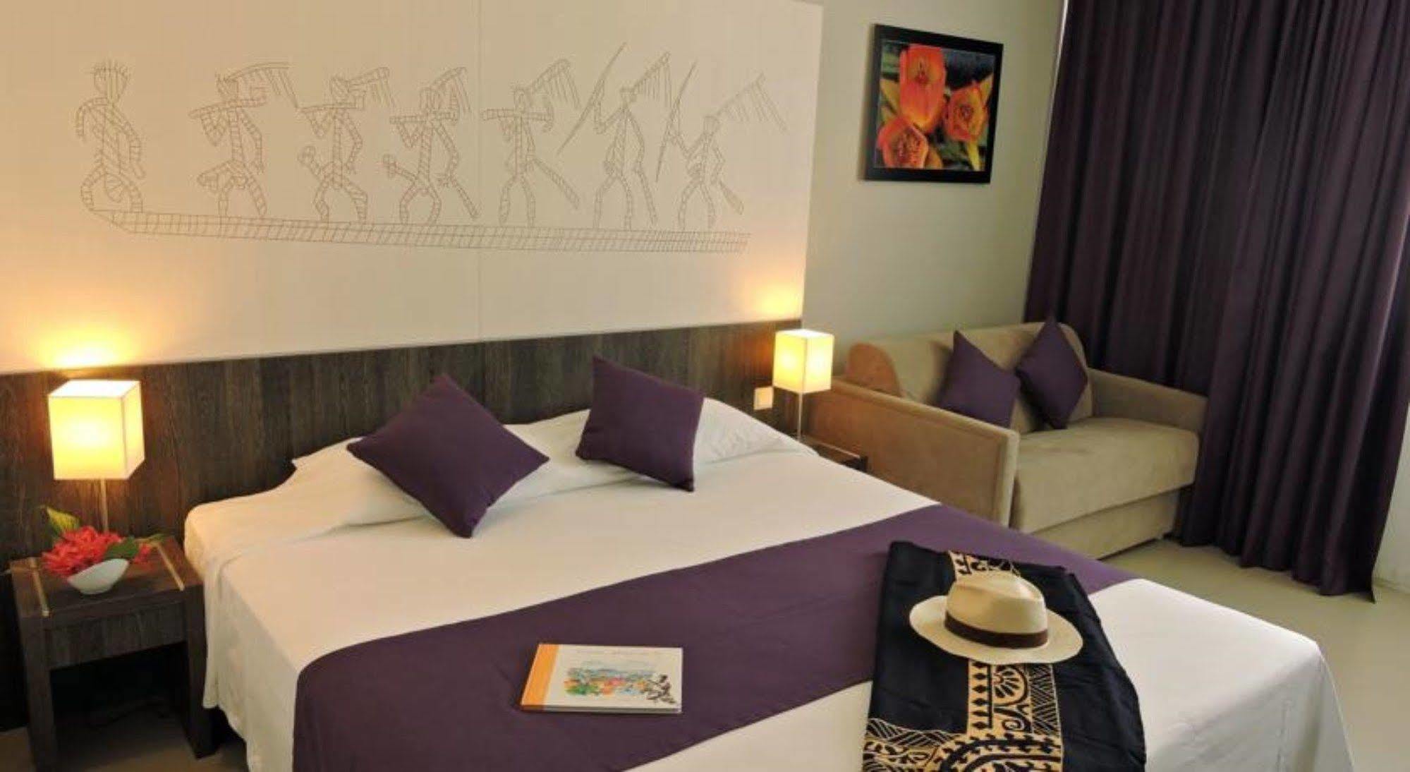 Hotel Beaurivage Нумеа Екстериор снимка